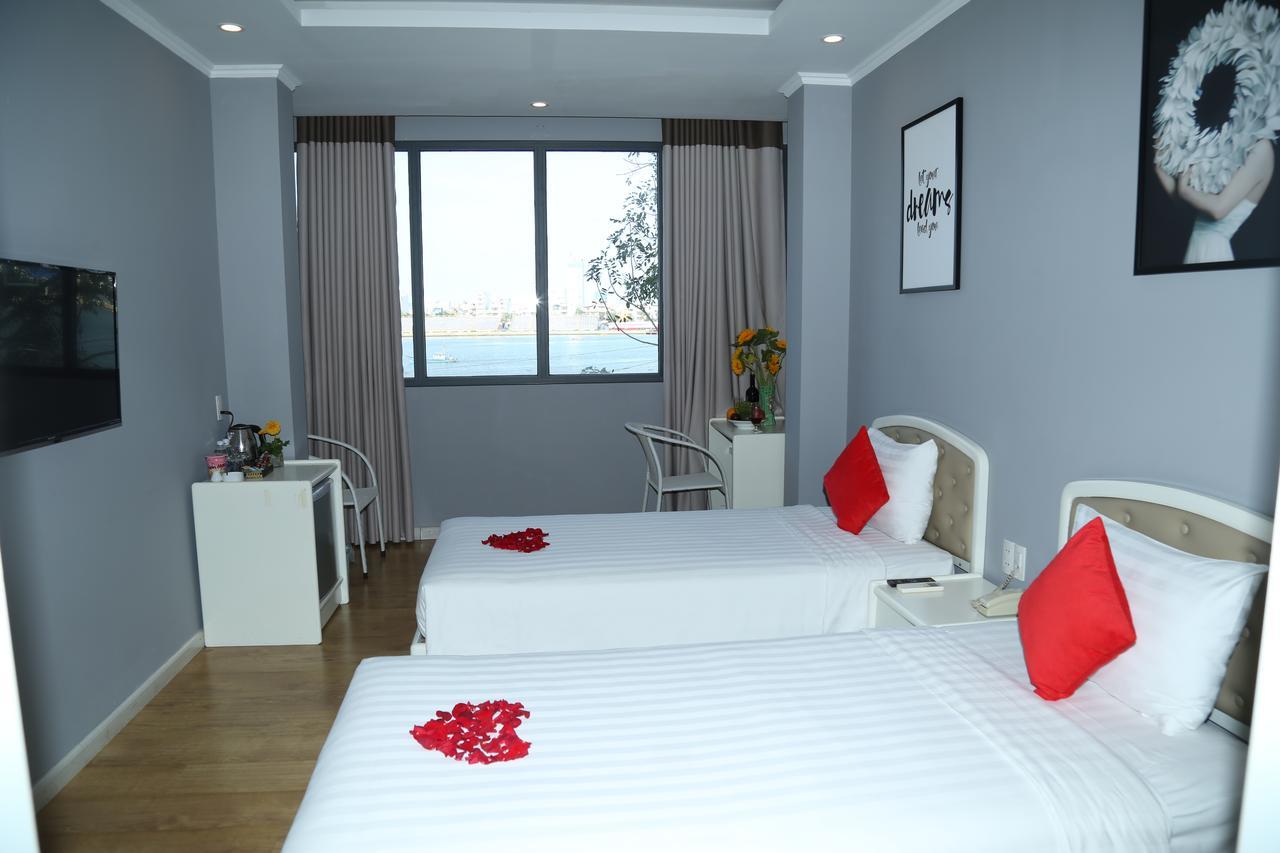 Kaka Hotel Han River Da Nang Esterno foto