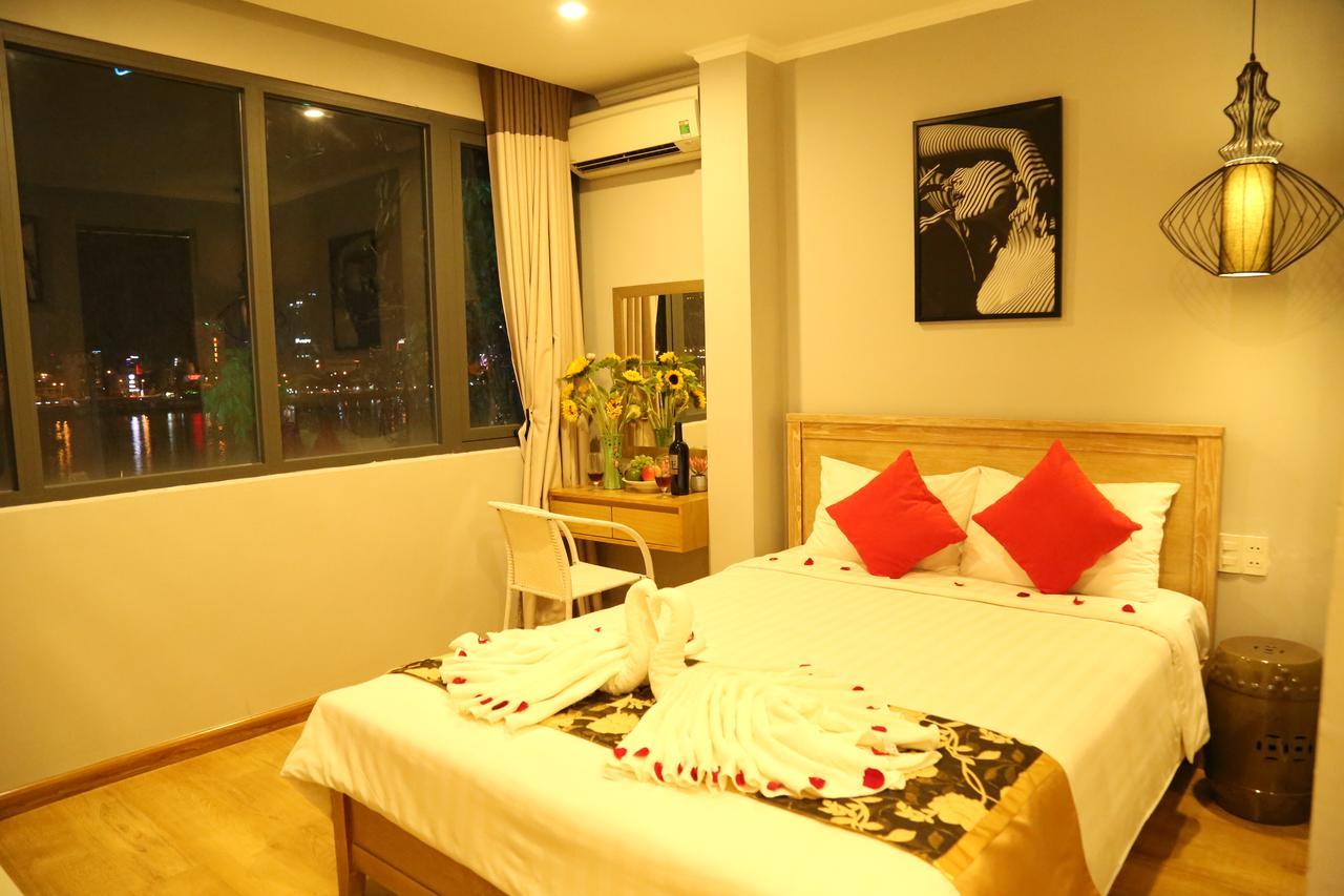 Kaka Hotel Han River Da Nang Esterno foto