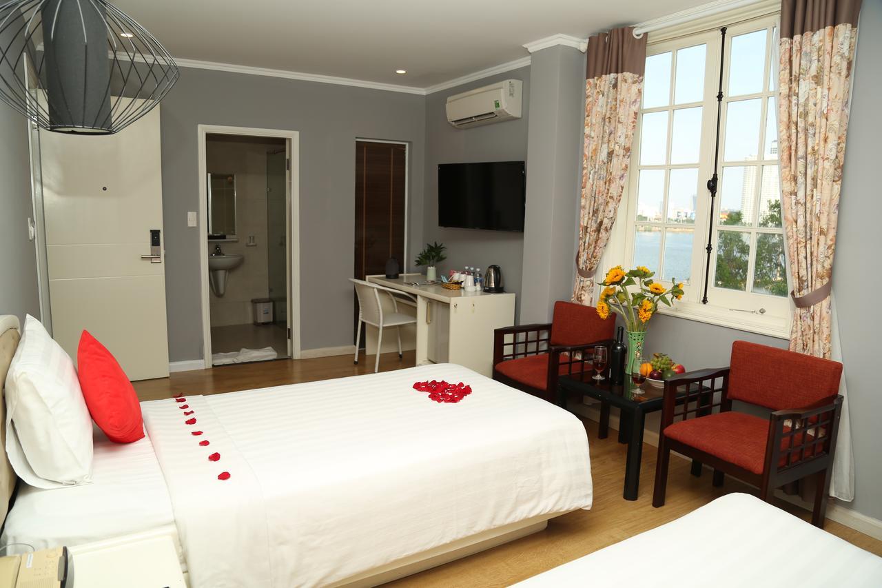 Kaka Hotel Han River Da Nang Esterno foto